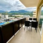 Apartamento Urban Plaza Astra - Rise Private &