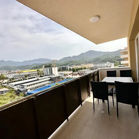 Urban Plaza Astra - Rise Private & Apartamento Braşov