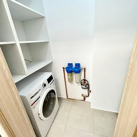 Urban Plaza Astra - Rise Private & *