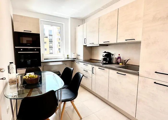 Urban Plaza Astra - Rise Private & Appartamento