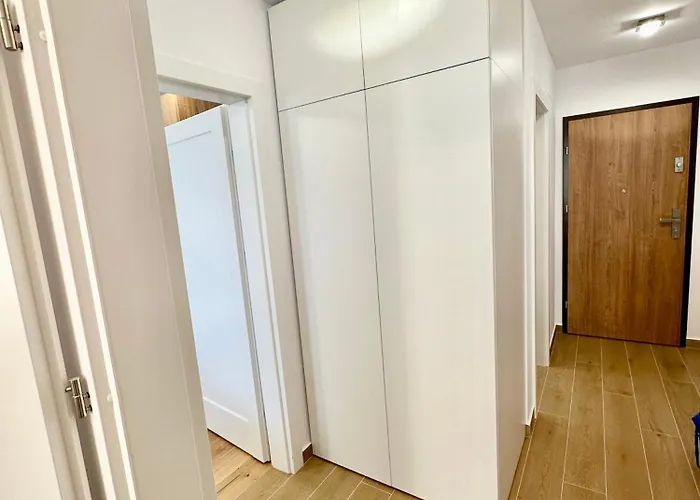 Urban Plaza Astra - Rise Private & Appartamento *