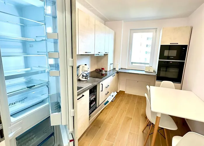 Urban Plaza Astra - Rise Private & Appartamento *